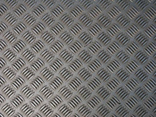 1213359071-12.jpg