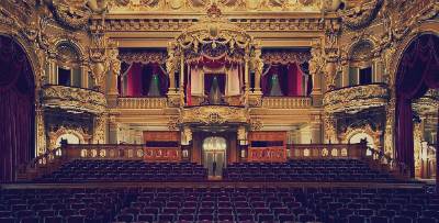 opera-house-interior-gold-and-red.jpg