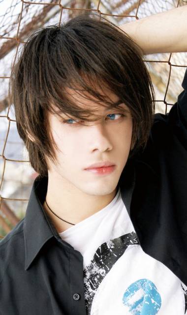 blue eyes fence.jpg