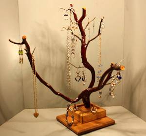 jewelry-display.jpg
