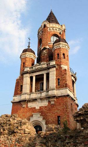nevars-tower.jpg
