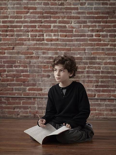 Touch_S1_David_Mazouz_002.jpg
