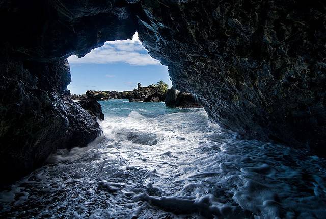 Kendhl's Cave Entrance.jpg