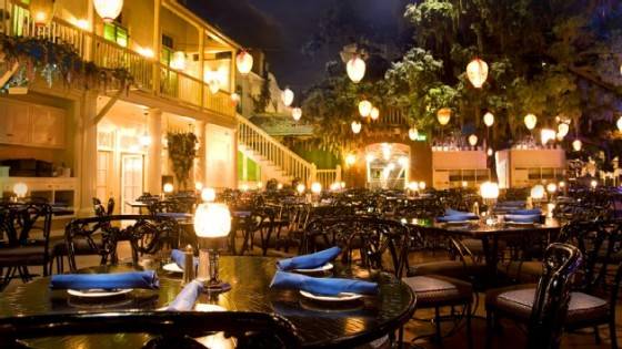 blue-bayou-restaurant-00-560x315.jpg