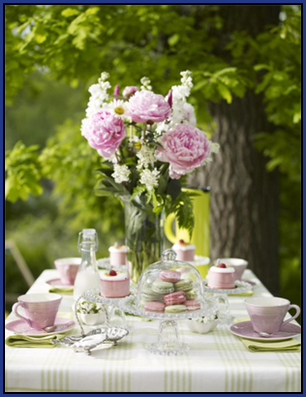 79ideas_girly-table-decoration-flowers.png
