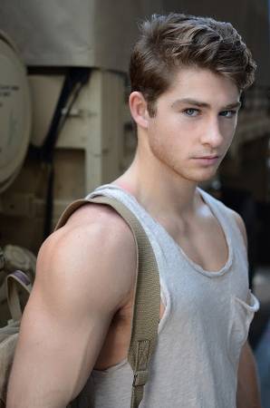 Daniel Whitevine (298x450).jpg