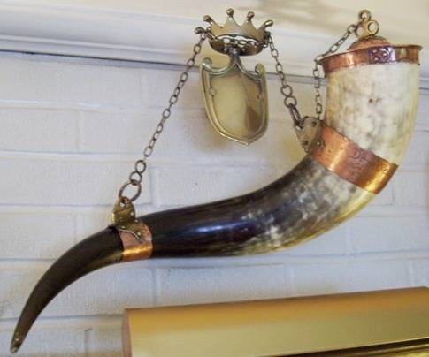 cae horn.jpg