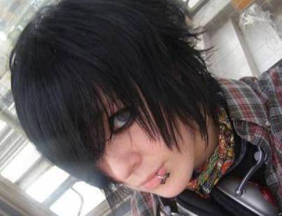 emo-cute-boy.jpg