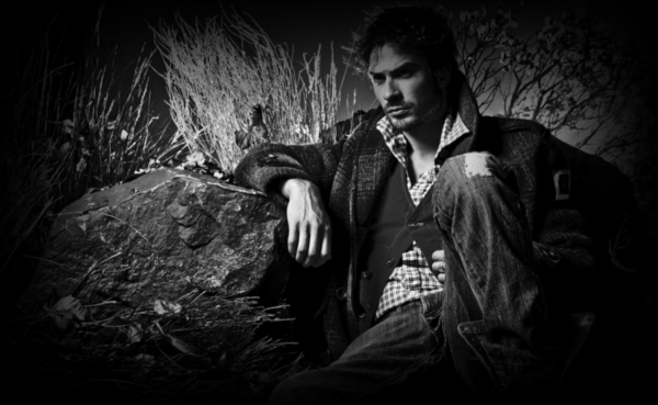 Ian-Somerhalder-the-vampire-diaries-13394360-1400-933.png