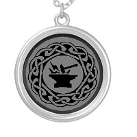 Izurdin Pendant.png
