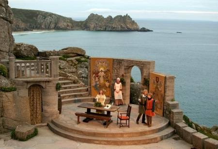 minack2.jpg