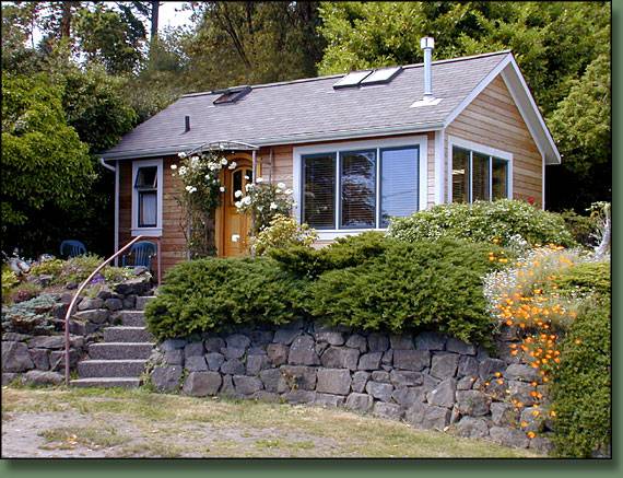 cottage_560.jpg