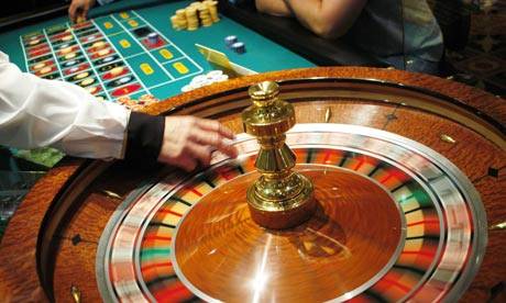 Casino-roulette-wheel-006.jpg