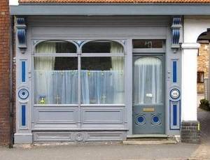 kbrbxx (300x229).jpg