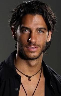 Erick Elias 3.jpg