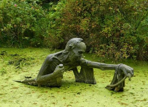 Scary-swamp-sculpture-Victorias-Way-meditation-garden-Ireland3.jpg