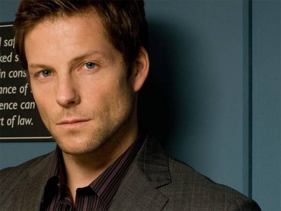 jamie_bamber_17th_precinct-thumb-550x414-57387.jpg