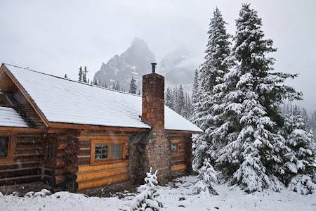 yoho_elizabeth_parker_hut-24.jpg