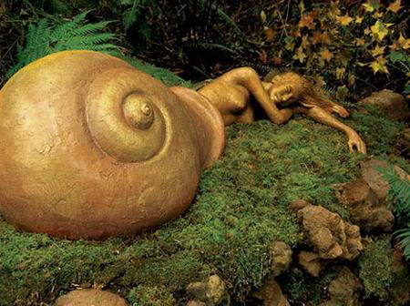 sculpture-from-bruno-turfs-garden.jpg