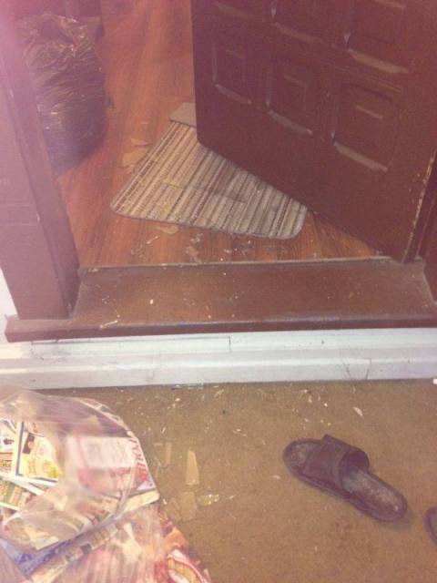 Door2.jpg