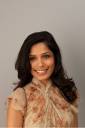 600full-freida-pinto (17).jpg