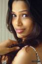 600full-freida-pinto (76).jpg