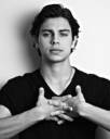 jake-t-austin-glamoholic-feature-04.jpg