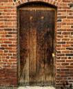 Alley_Door_by_kiliokal (249x300).jpg